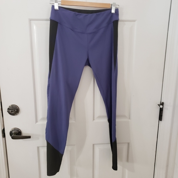 Oakley size Small - Picture 1 of 12